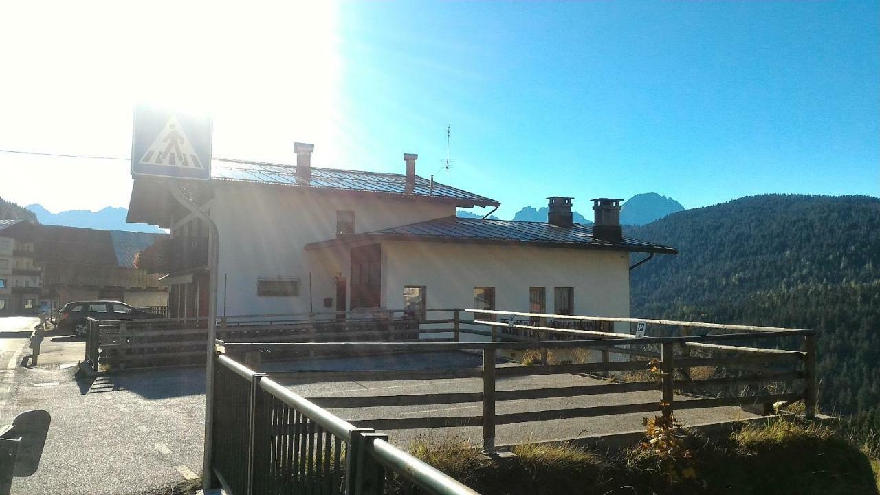 Appartamento Balcone Sulle Dolomiti 2 Dosoledo Esterno foto