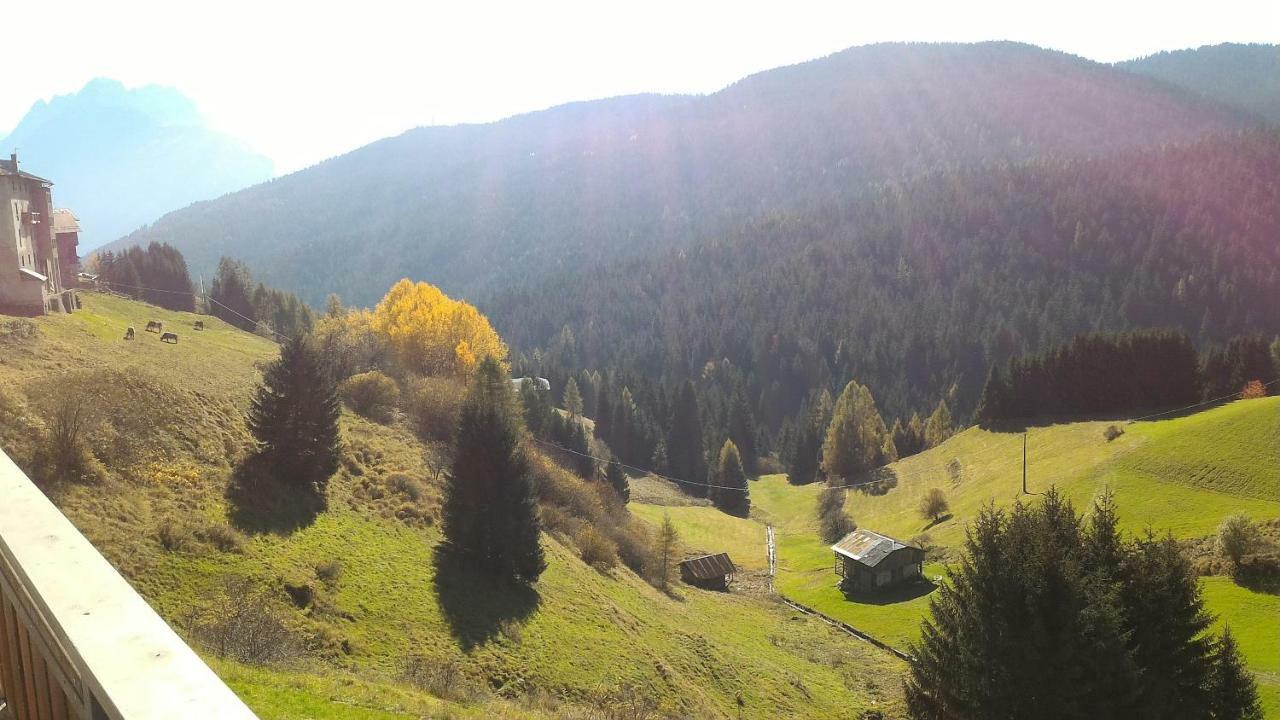 Appartamento Balcone Sulle Dolomiti 2 Dosoledo Esterno foto