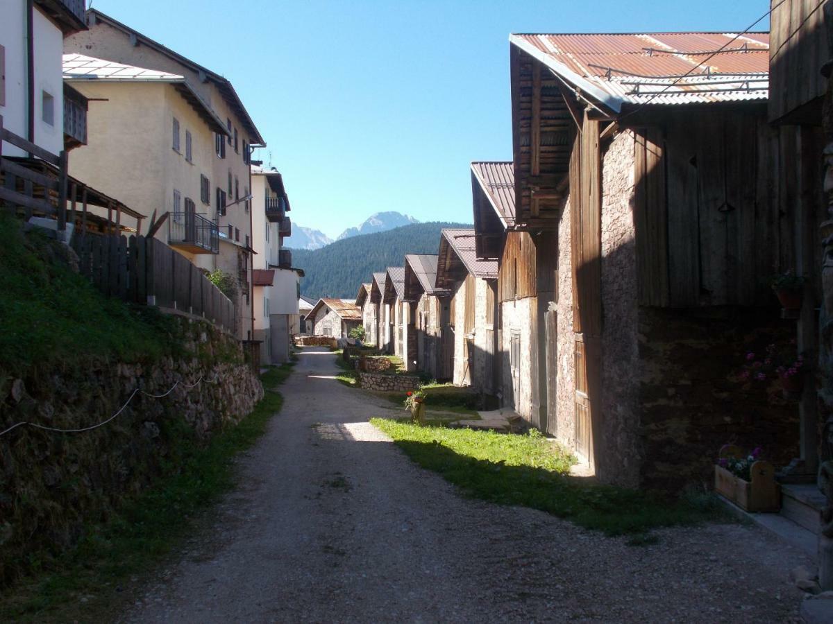 Appartamento Balcone Sulle Dolomiti 2 Dosoledo Esterno foto